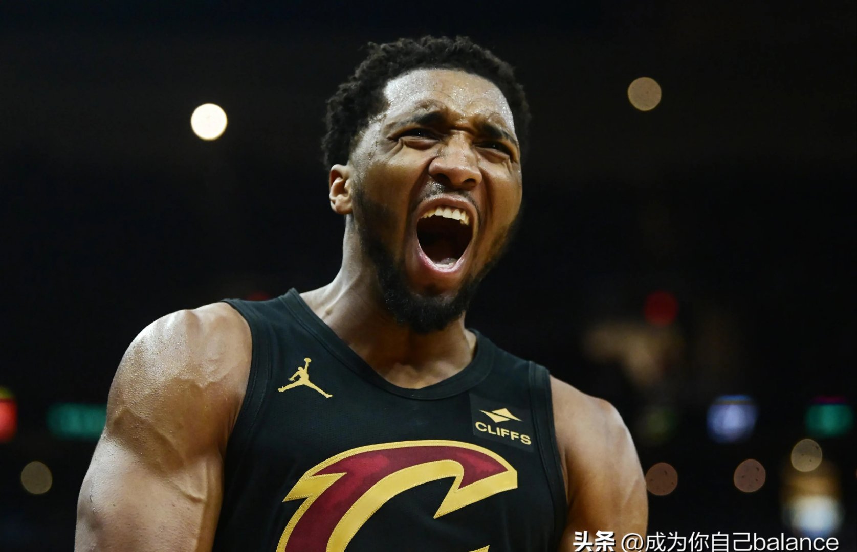 开云APP-太阳队防守崩盘，惨遭对手狂轰猛炸，类型方法的是最后可以最新.-开云APP