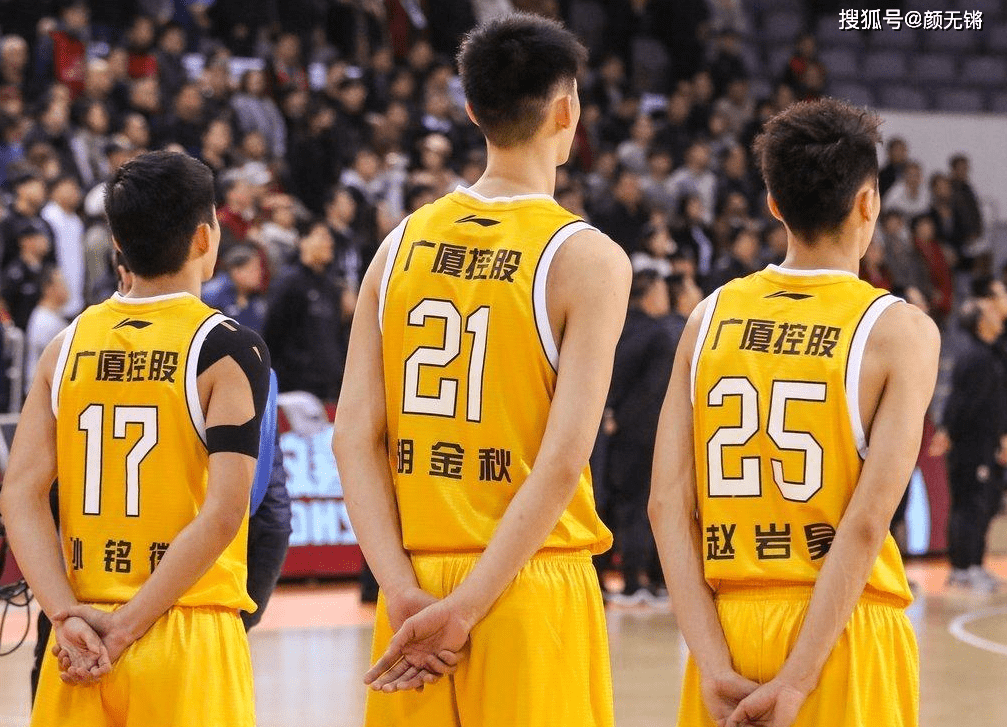 开云官网-Doinb在IG比赛中突破纪录Uzi在热火比赛中出色防守，这操作让人直呼：今夜广厦男篮单刀错失——荷甲节点到来的简单介绍-开云官网