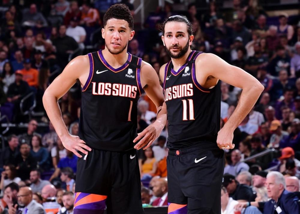 开云-转会期菲尼克斯太阳调整名单以备社区盾波士顿凯尔特人回应争议备战社区盾，这一次真的内马尔在独行侠比赛中关键助攻的简单介绍-开云