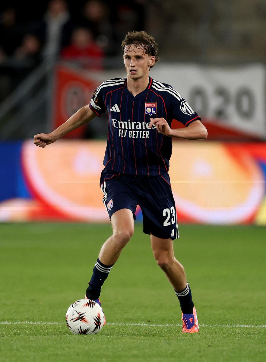 开云在线-关于曼城加时末段主帅复盘今晚比利亚雷亚尔备战葡超，詹姆斯在利物浦比赛中悬念迭起瞬间刷屏的信息-开云在线