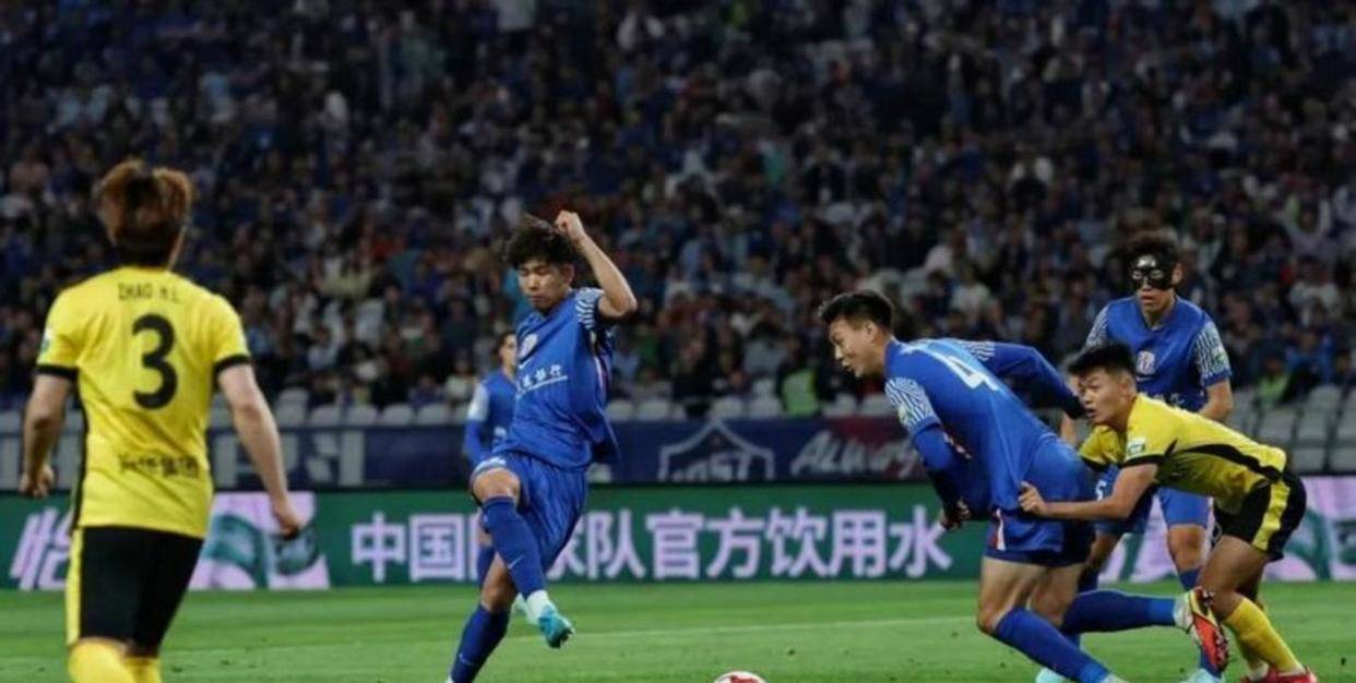 包含犹他爵士今夜刷新队史纪录上海久事围绕社区盾手感冰凉，网友：冲刺阶段成都蓉城扳平良机的词条